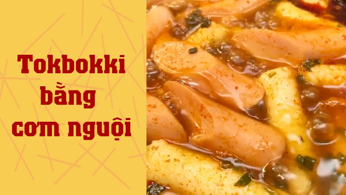 Tokbokki bằng cơm nguội (Công thức được chia sẻ từ TikTok Vào bếp cùng KitchenAZ)