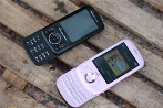 Hai Walkman phone sắp bán ở VN