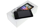 'Đập hộp' HTC Aria