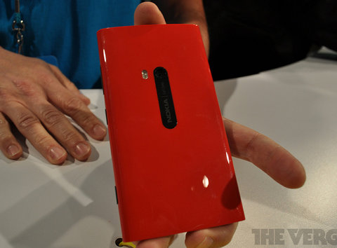 Nokia-Lumia-920-9-jpg[1024083416].jpg