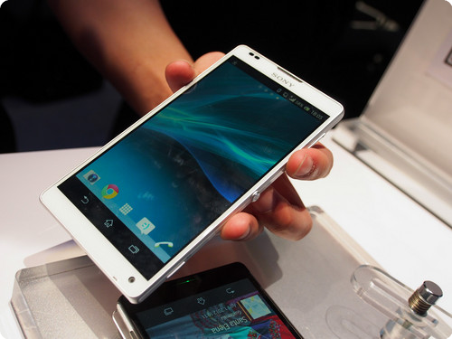 Xperia ZL