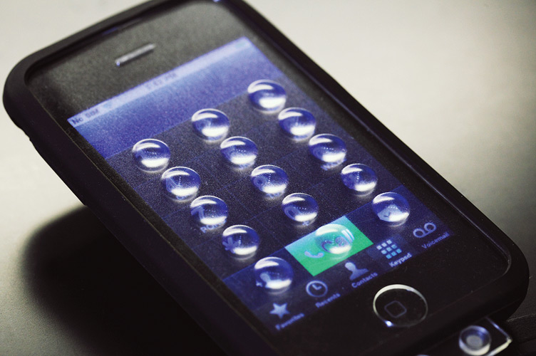 Bàn phím nổi trên màn hình cảm ứng