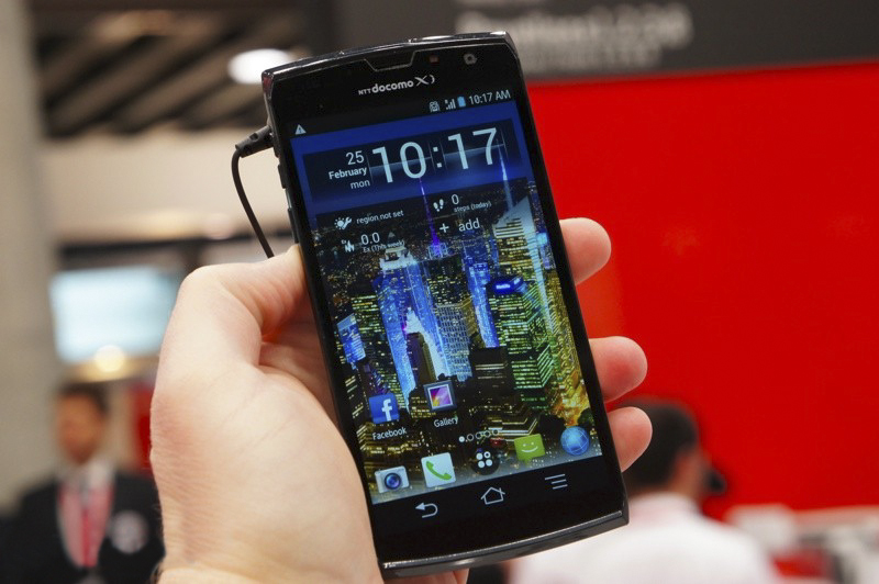 Fujitsu Arrows F-02E