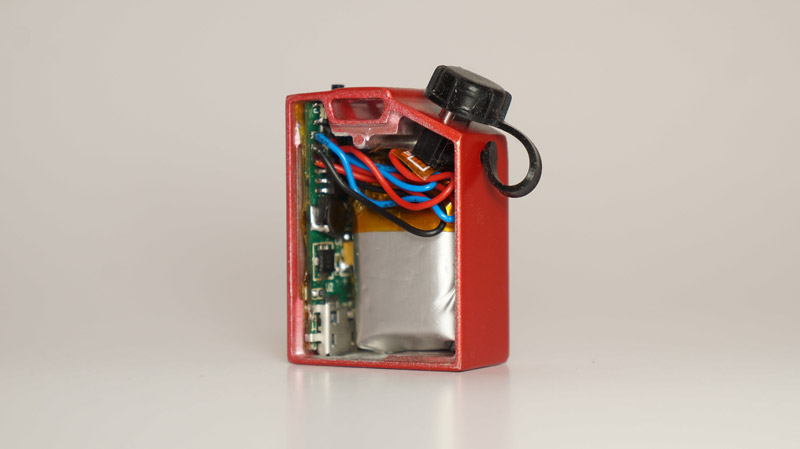 sạc pin nhỏ nhất thế giới