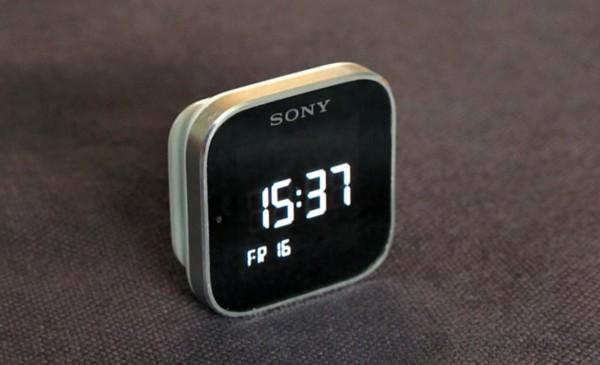 Sony Smartwatch đồng hồ thông minh hỗ trợ thiết Android