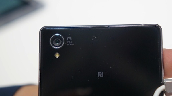 Xperia Z1 trang bị camera khủng lên đến 20.7 MP