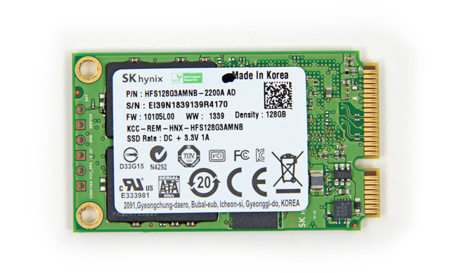 Bộ nhớ SSD 128 GB được sản xuất bởi SK Hynix, đây là công ty sản xuất chip nhớ hàng đầu thế giới của Hàn Quốc