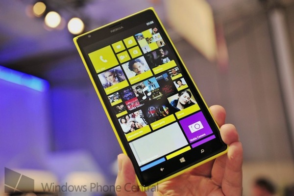 Lumia 1520 với giao diện Live Tiles mới