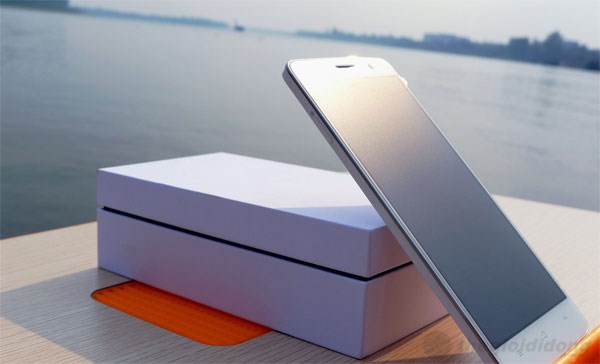 Oppo Find Way S 
