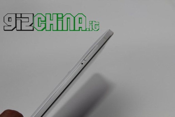 Thiết kế khá mỏng