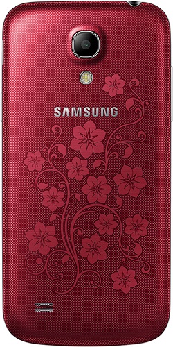 Samsung ra mắt Galaxy S4 mini phiên bản hoa văn 