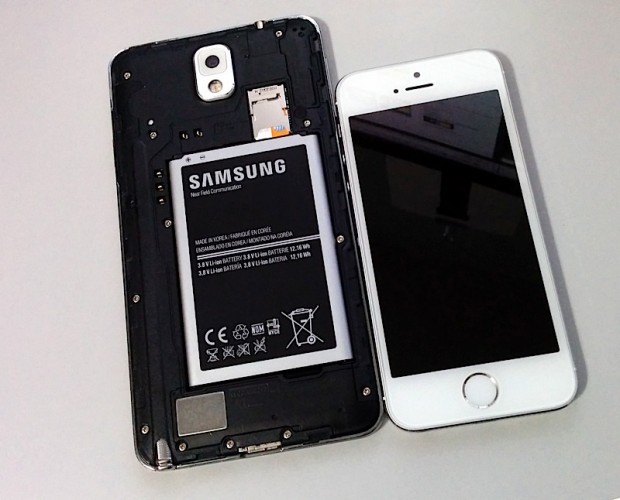 Galaxy Note 3 và iPhone 5S