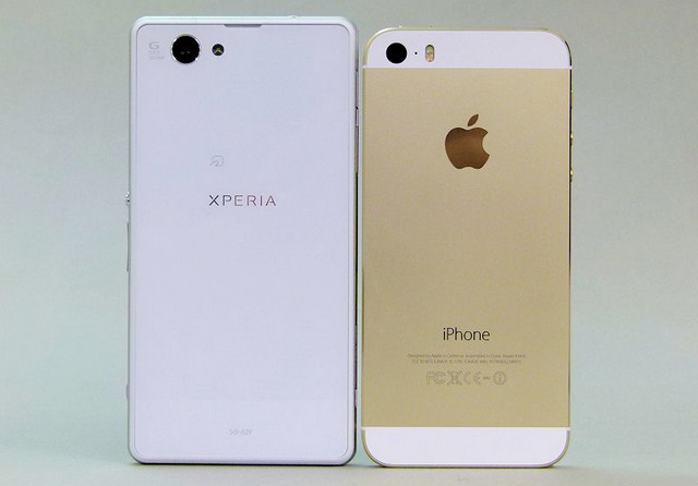Xperia Z1 Mini và iPhone 5S