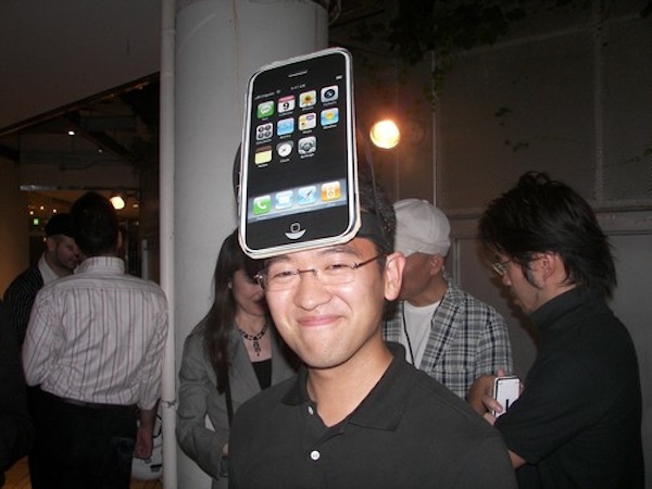 Người dùng iPhone cũng “thích thể hiện” nhất?