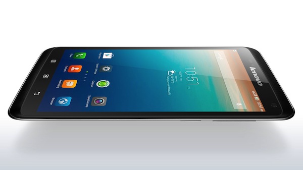 Lenovo S930 là một chiếc phablet