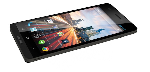 Archos 50 Helium 4G có màn hình khá to