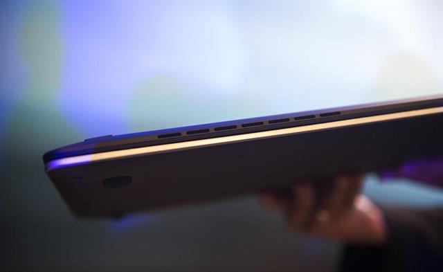 Cận cảnh Asus Transformer Book Duet tại CES 2014