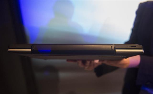 Cận cảnh Asus Transformer Book Duet tại CES 2014