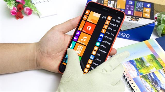 Lumia 1320 hoạt động mượt mà hơn nhờ hệ điều hành Windows Phone 