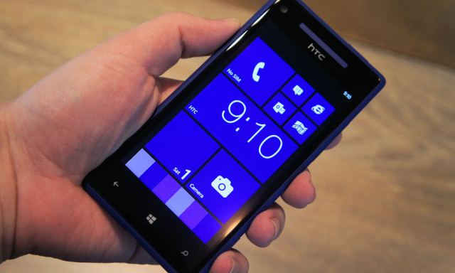 HTC 8X