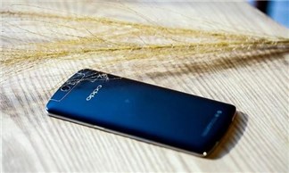 Oppo N1 lạ lẫm trong