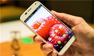 Motorola tiếp tục bán giảm giá smartphone Android siêu thông minh