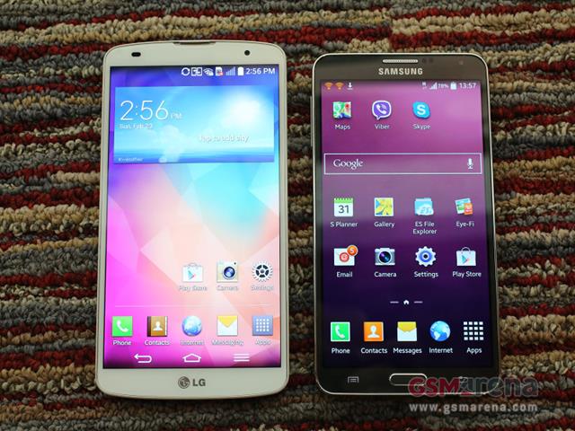 LG G Pro 2 đọ dáng cùng Samsung Galaxy Note 3