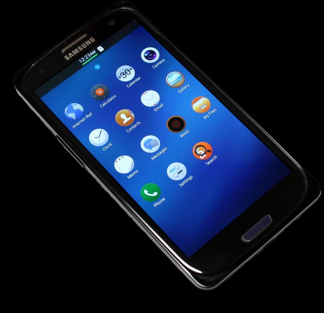 Samsung và cuộc “nổi dậy” mang tên Tizen smartphone