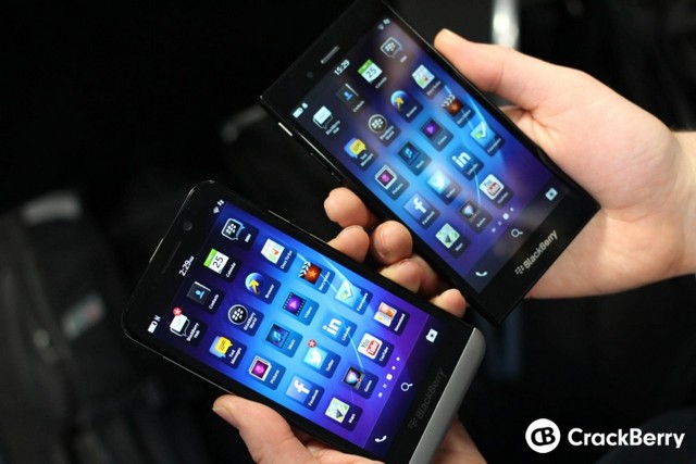 Trên tay BlackBerry Z3 cấu hình tốt, giá 4 triệu