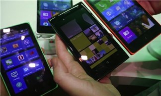 Nokia X hay Nokia Lumia 525, sự lựa chọn khó khăn