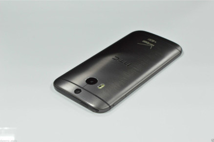 HTC One 2