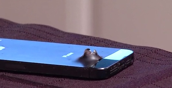 Chiếc iPhone anh hùng