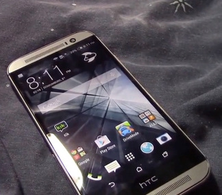 Xperia Z2 và HTC One 2