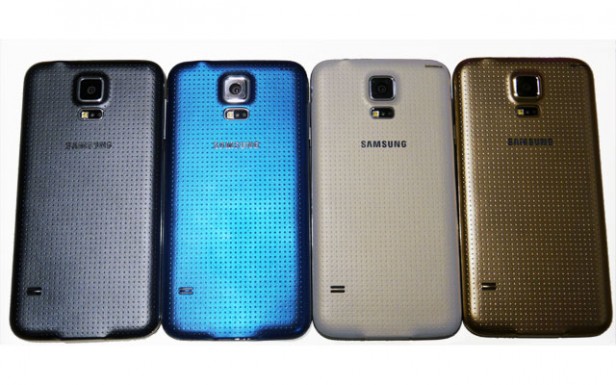 Với chủ tịch HTC, Galaxy S5 chỉ là miếng nhựa rẻ tiền