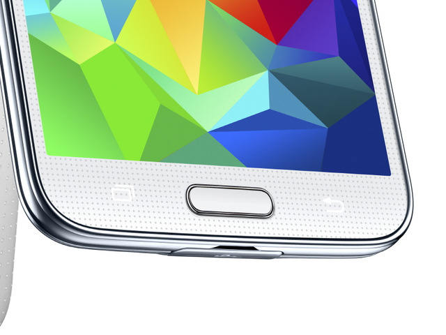 Samsung Galaxy S5 so với HTC One M8