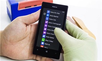 Lumia 525 bất ngờ giảm giá mạnh