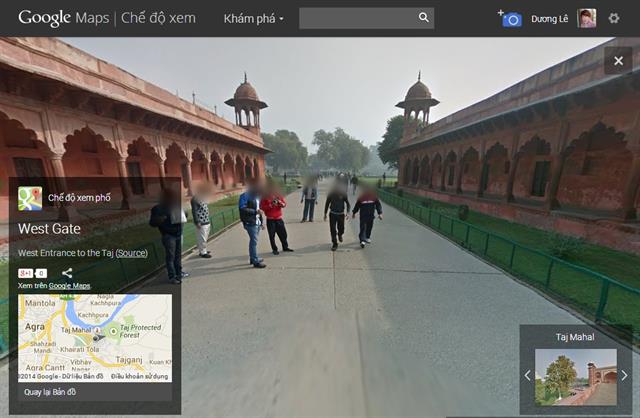 Lối vào phía ở Tây của Taj Mahal