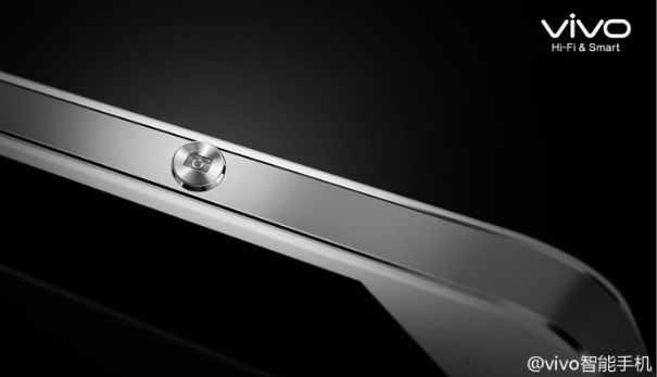 Máy có phím chụp ảnh chuyên dụng