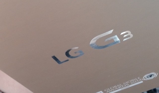 LG G3 phiên bản vàng lộ diện ngoài đời thực LG G3 phiên bản vàng lộ diện ngoài đời thực