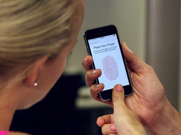Nhận dạng vân tay trên iPhone 5s