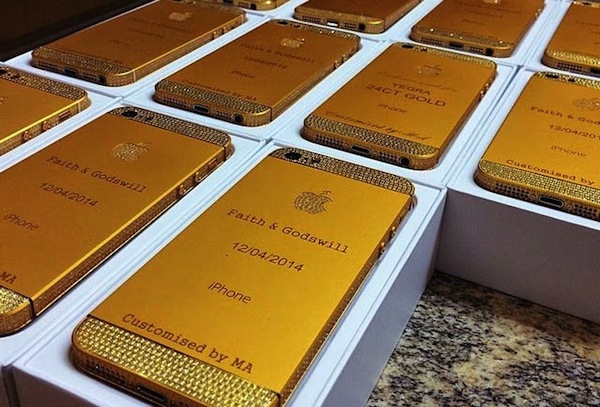 Những chiếc iPhone làm quà cưới