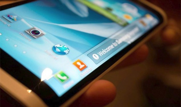 Galaxy Note 4 sẽ có màn hình cong phủ các cạnh