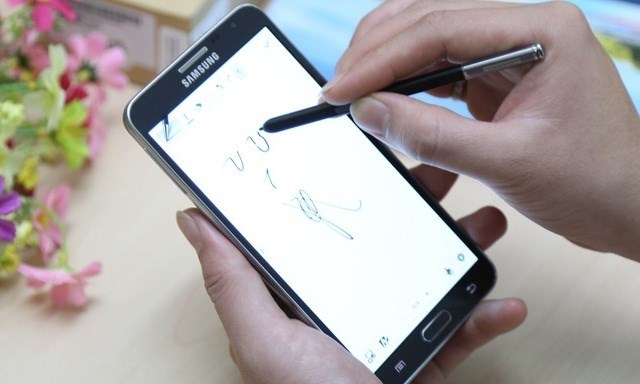 Galaxy Note 3 Neo bắt đầu tiếp cận Android KitKat Galaxy Note 3 Neo bắt đầu tiếp cận Android KitKat