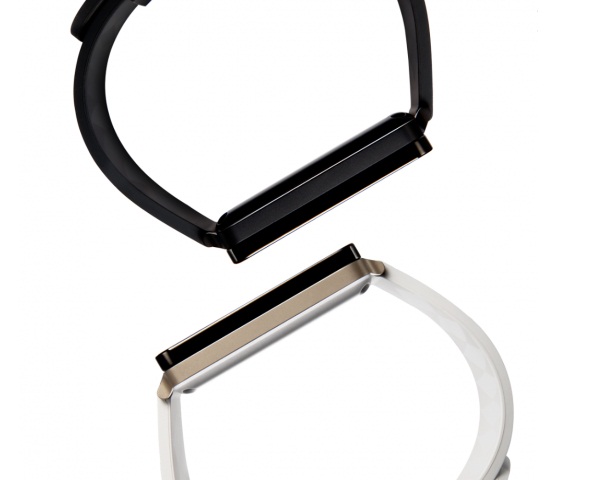 LG tung smartwatch vàng champagne tuyệt đẹp