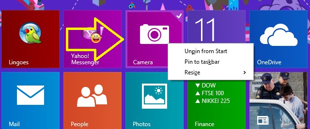 Click chuột phải vào ứng dụng và chọn Pin to taskbar