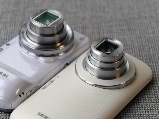 Galaxy K Zoom đọ mặt sau với S4 Zoom