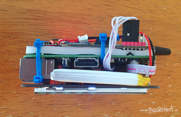 Độc đáo với chiếc điện thoại tự chế từ Raspberry Pi