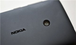 Cảnh sát thoát chết hi hữu nhờ Lumia 520