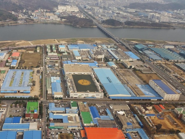 Nhà máy điện thoại Samsung