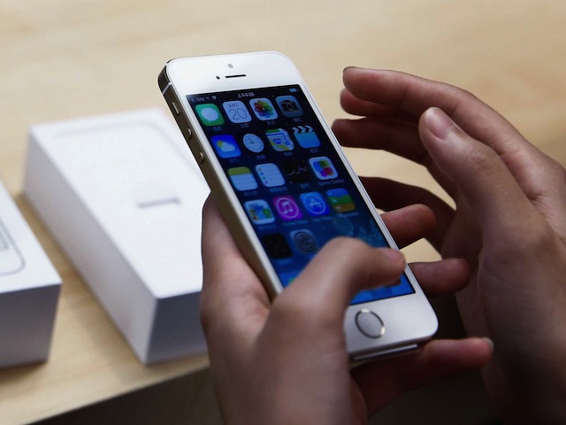 Apple bảo mật kém